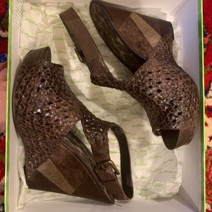 Sam Edelman wedge sandals, 9